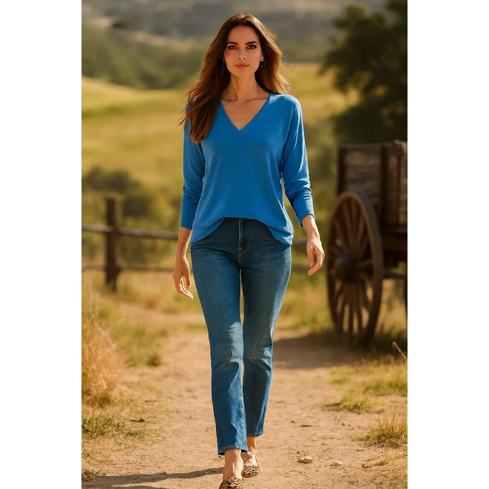 NWOT Eileen Fisher Tencel Blue V-Neck Lightweight Long Sleeve Sweater Preppy L - Picture 2 of 10